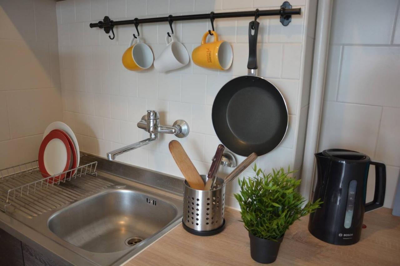 Ohmyhome - Sunny Apartment In City Center 华沙 外观 照片